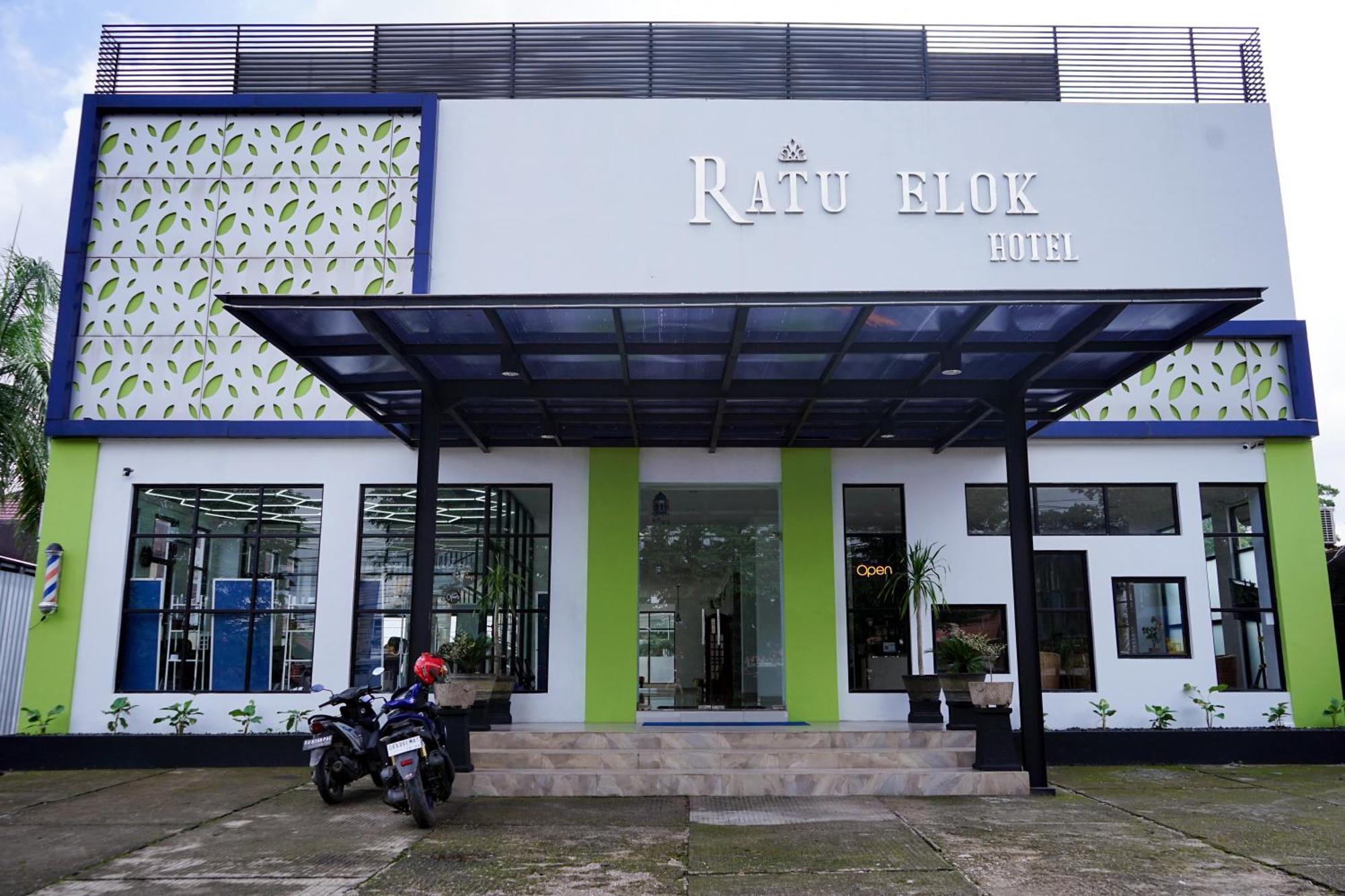 Urbanview Hotel Ratu Elok Syariah Banjarbaru By Reddoorz Martapura  Exterior photo